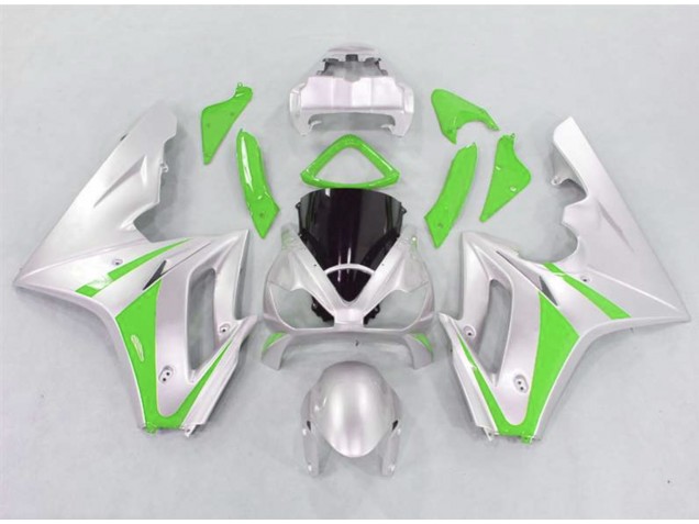 06-08 Verde & Plata Triumph Daytona 675 Carenados Moto 06-08 Verde & Plata Triumph Daytona 675 Carenados Moto