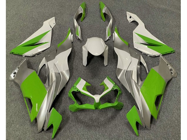 19-23 Verde Blanco & Plata Kawasaki ZX6R Carenados Moto 19-23 Verde Blanco & Plata Kawasaki ZX6R Carenados Moto