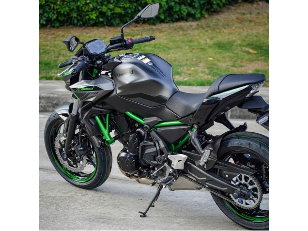 Carenado Moto Kawasaki Ninja Z650 2020-2023 - Negro Verde