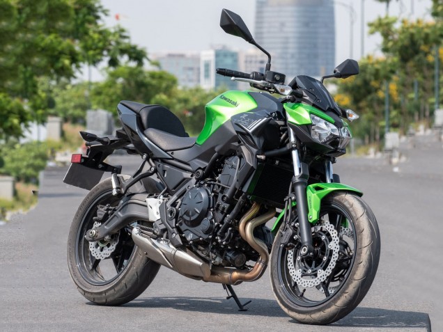 Carenado Moto Kawasaki Ninja Z650 2020-2023 - Verde Negro