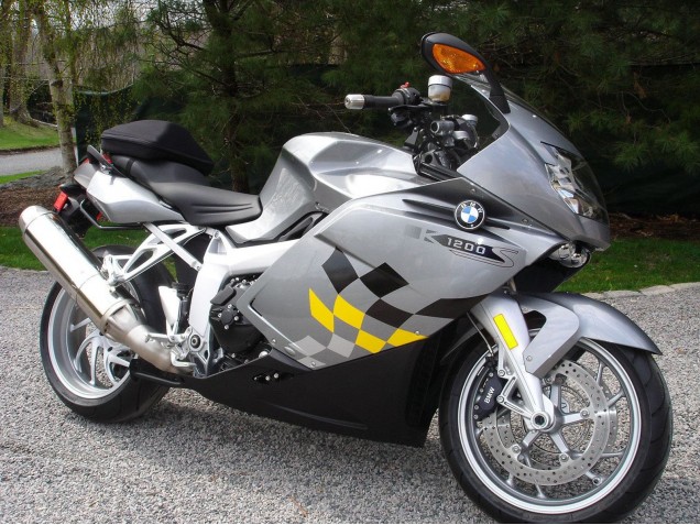 Carenados Moto BMW K1200S 2005-2010 - Plata Amarillo Negro