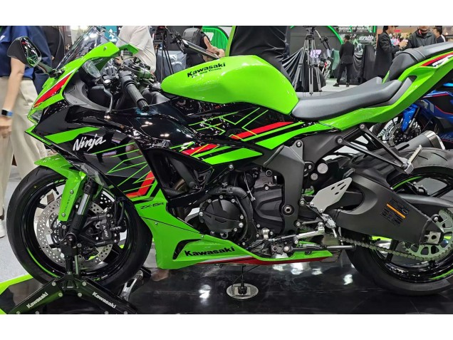 Carenado Moto Kawasaki ZX6R 2023-2025 - Verde Negro