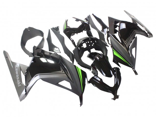 Carenado Moto Kawasaki EX300 2013-2024 - Negro Brillante Negro Mate Verde
