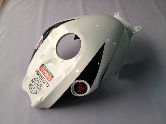 Carenado Moto Honda CBR1000RR 2012-2016 - Blanco Negro Brillante Rizoma Playboy
