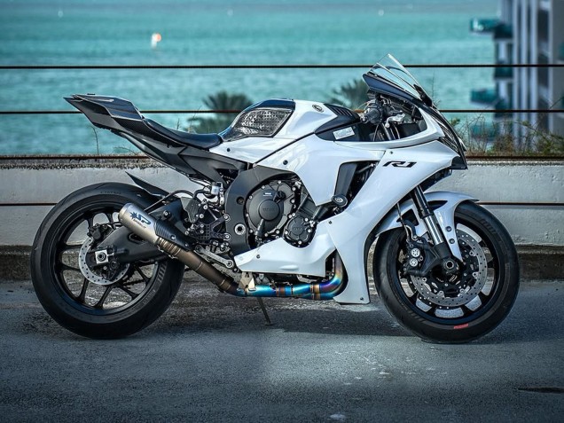 Carenados Moto Yamaha YZF 1000 R1 2020-2025 - Blanco