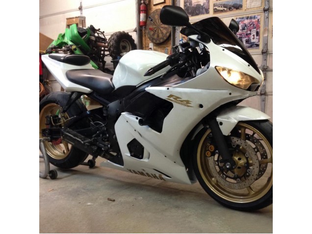 Carenado Moto Yamaha YZF 600 R6 2005 - Blanco Oro