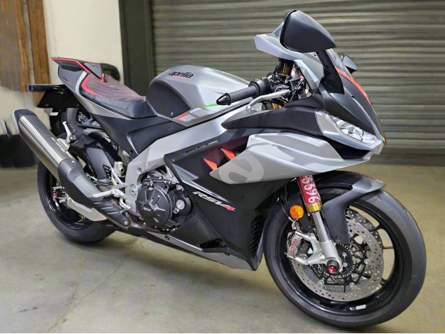 Carenado Moto Aprilia RSV4 1100 2021-2024 - Plata Brillante Negro Mate