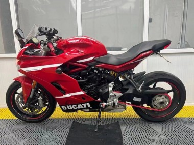 Carenado Moto Ducati Supersport 939/939S 2017-2022 - Rojo Negro Blanco Raya
