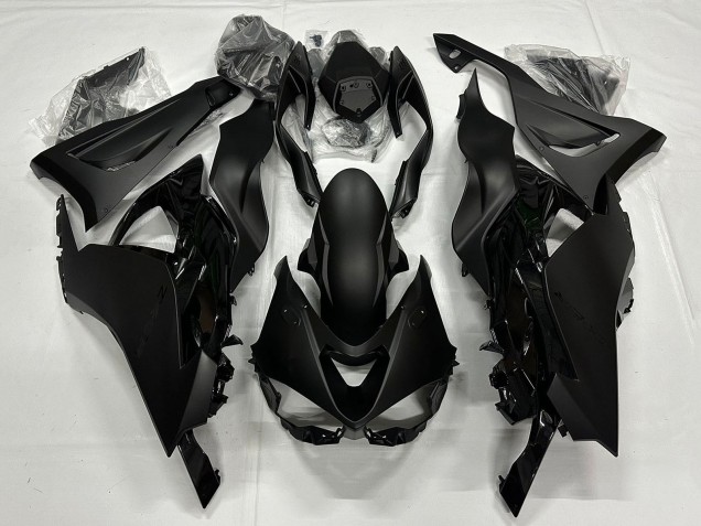 Carenado Moto Kawasaki ZX6R 2023-2025 - Negro Mate