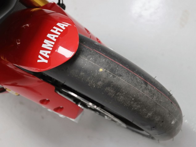 Carenado Moto Yamaha YZF 1000 R1 2020-2025 - Blanco Rojo GYTR