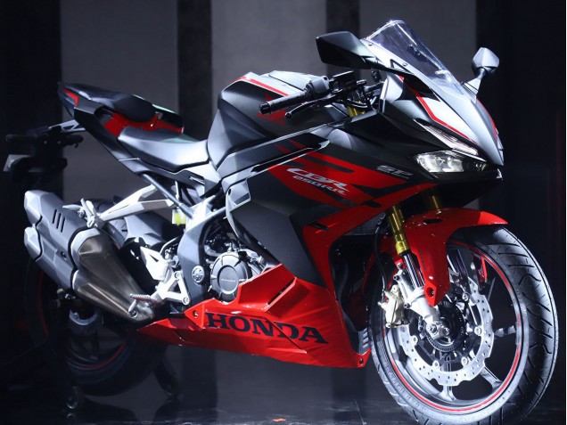Carenado Moto Honda CBR250RR 2023-2024 - Negro Mate Rojo