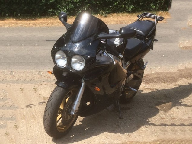 Carenado Moto Honda CBR900RR 893 1994-1995 - Negro Brillante
